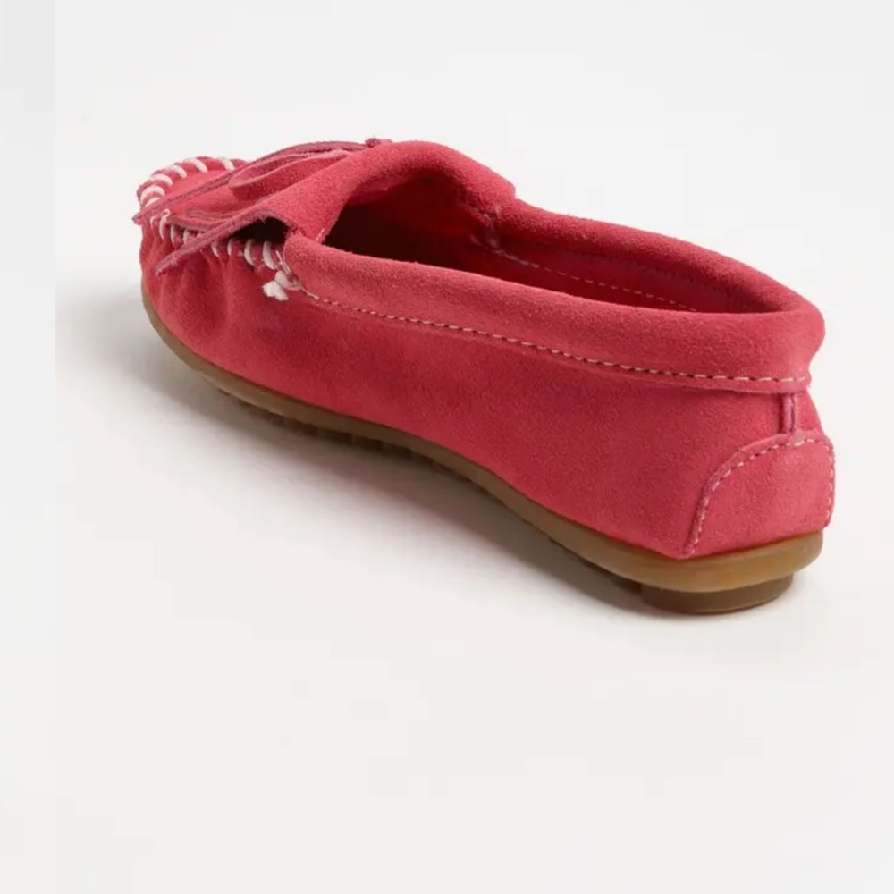 MINNETONKA “Kilty” Moccasins - Hot Pink - Picture 4 of 15